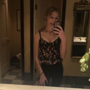 Meet your Posher, Bella